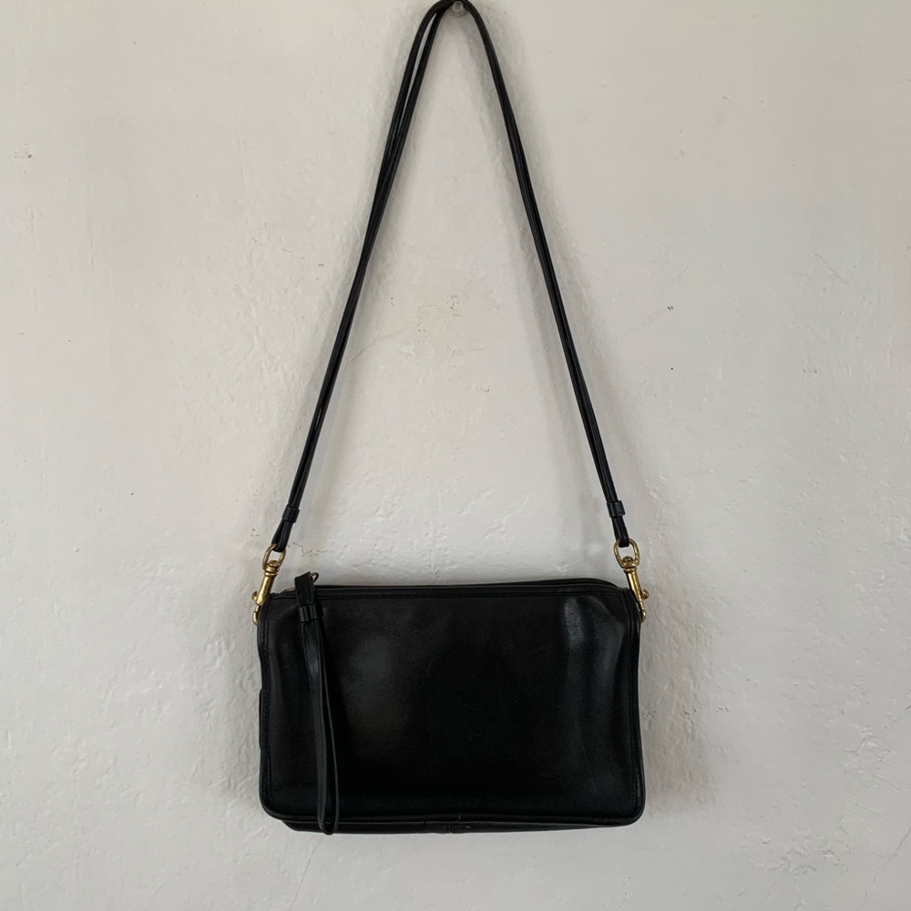 Vintage Coach Black Leather Double Strap Crossbody Purse Clutch 9455 Made in usa